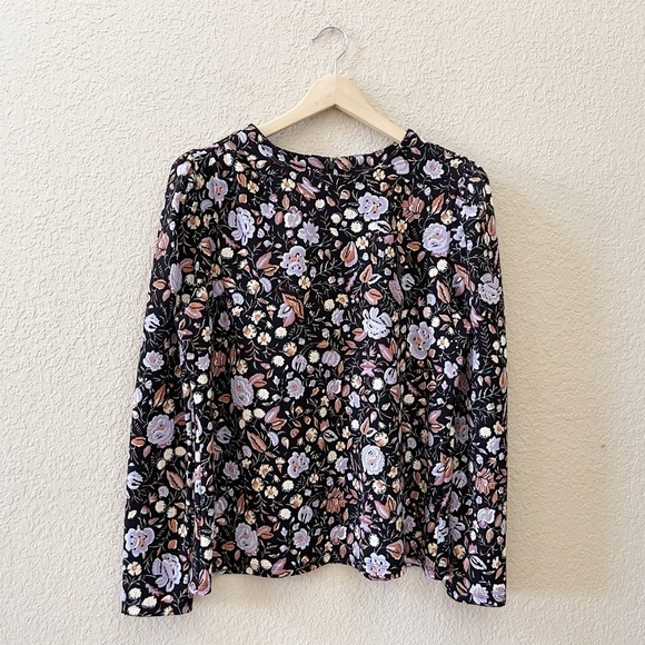 Ann Taylor Top Blouse Floral Pleated Shoulder Puff Sleeve Feminine Casual - Picture 3 of 13